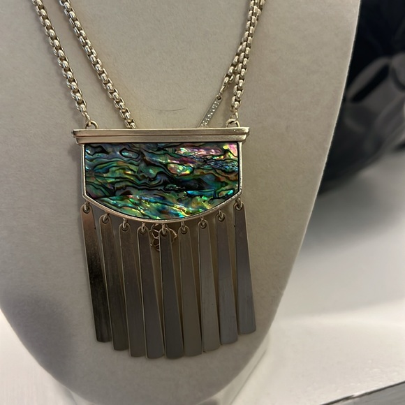 Kendra Scott statement necklace - Picture 3 of 3